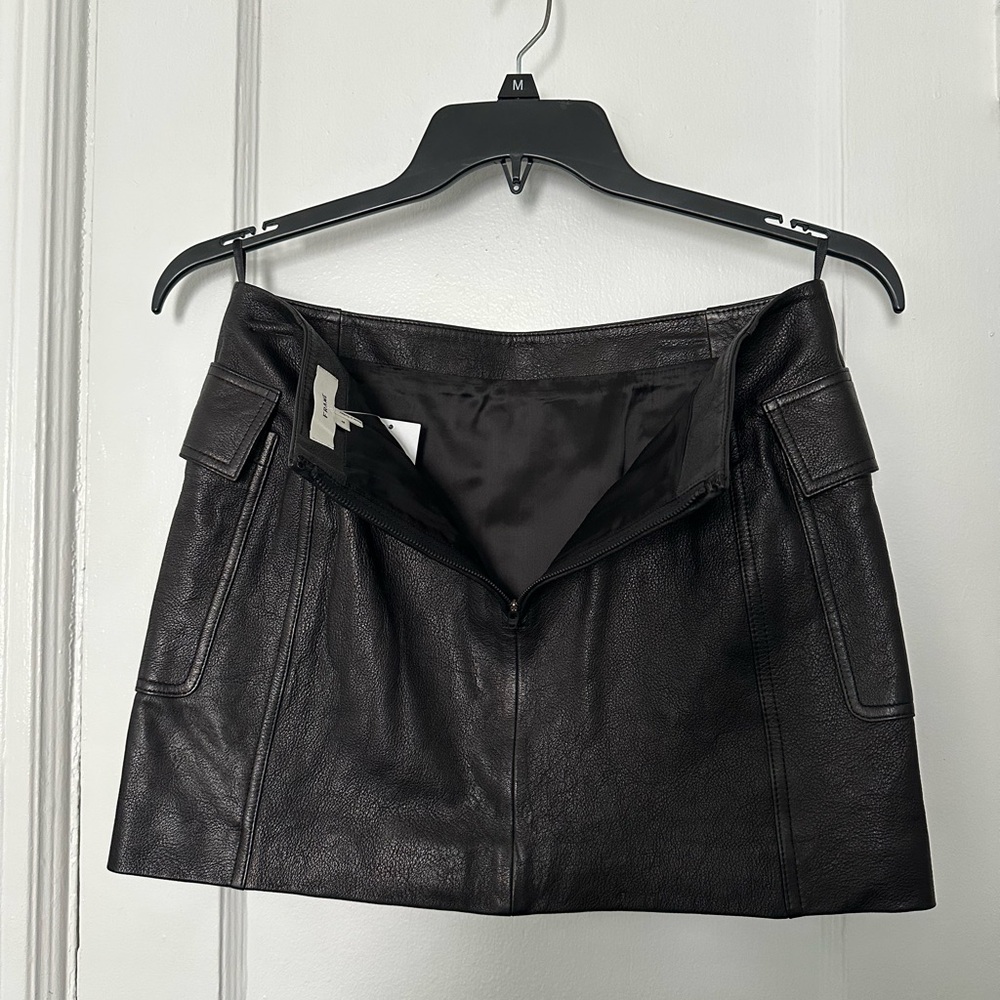Frame Women The Leather Cargo Skirt Size 4 Black Mini NEW - Picture 10 of 14